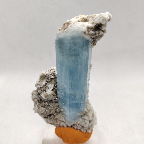 Beautiful Aquamarine crystal - Image 2