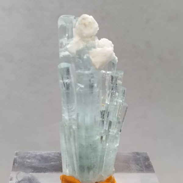 Beautiful bunch of aquamarine crystal - Image 11