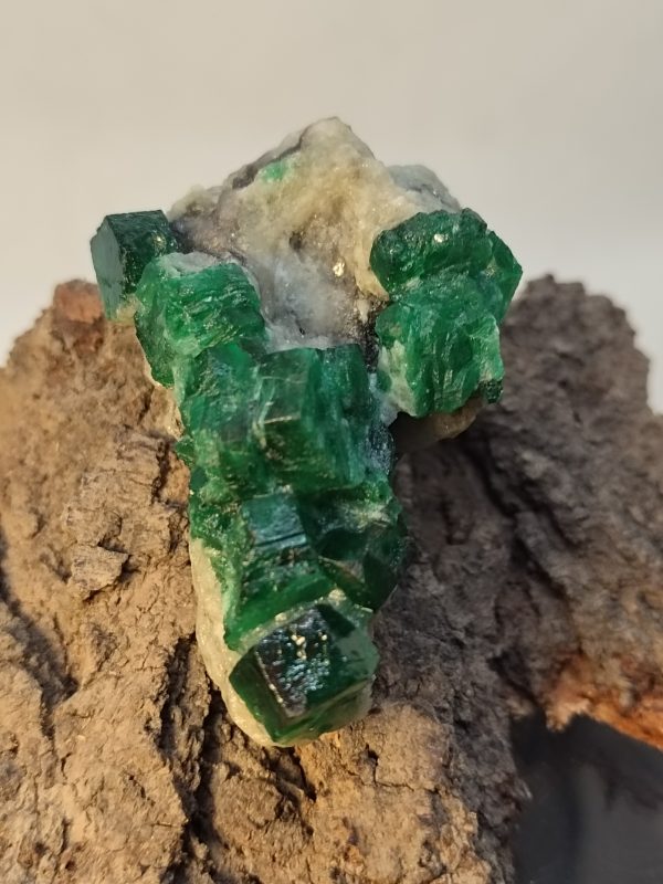 Specimens of Emerald - Image 4