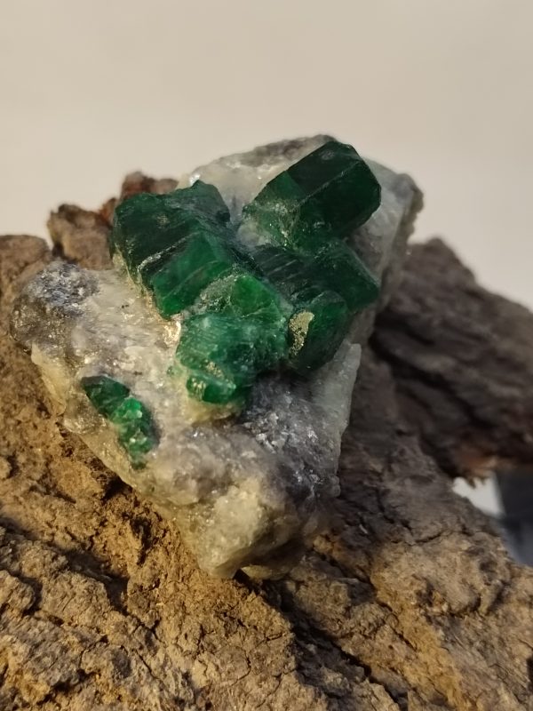 Specimens of Emerald - Image 4