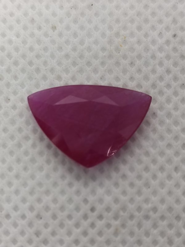 Faset gems and jewellery