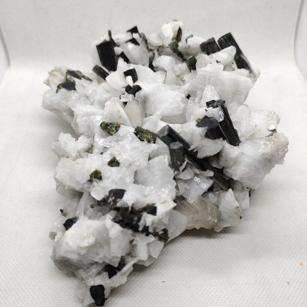 Outstanding green cab Tourmaline bunches - Image 7