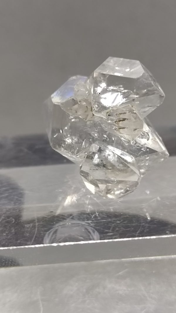 very nice piece of like Herkimer diamond quartz with good luster double terminated