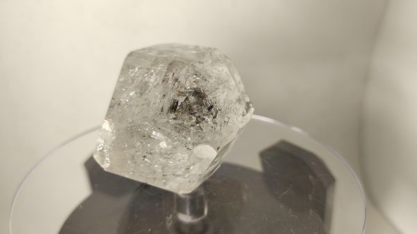 damage free preface collection piece like Herkimer diamond quartz - Image 5