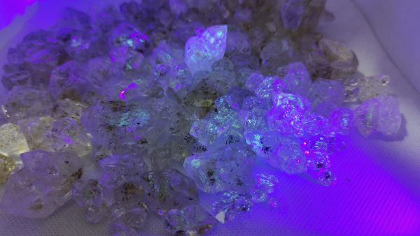 top quality petroleum diamond quartz with full Florence - Image 6