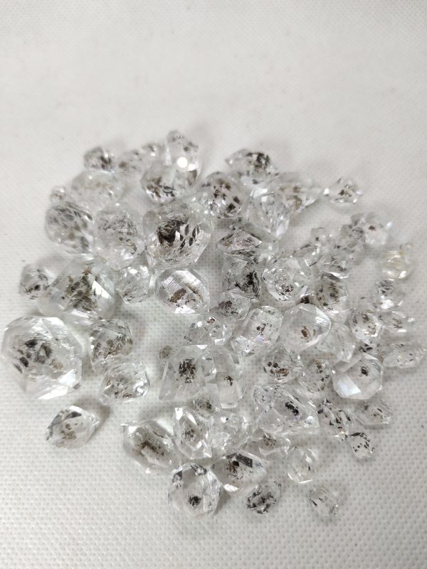 Top quality halka tak very shiny mix assorted size and weight like Herkimer diamond quartz